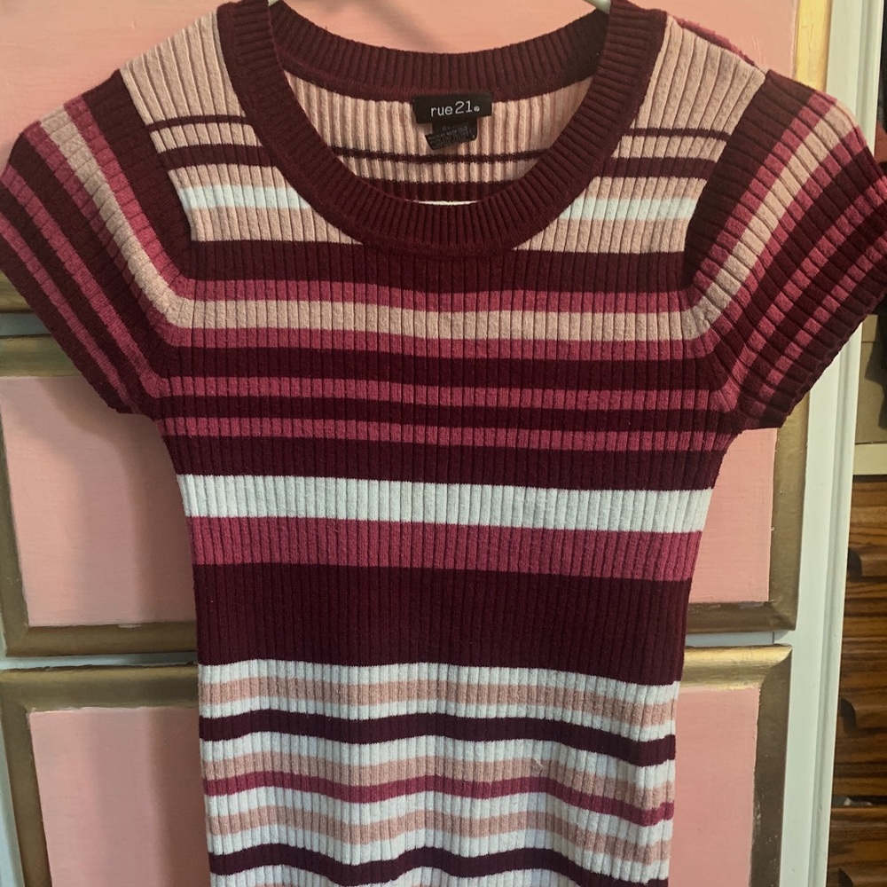 70s-esque Rue21 top